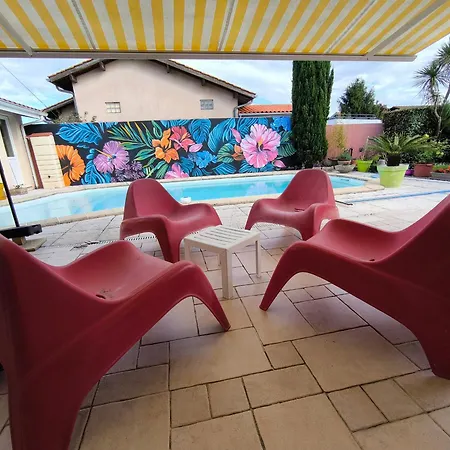 Nyaraló Grande Maison Familiale Avec Piscine Et Varangue A Tarnos, Proche Plages Et Commerces - Fr-1-239-779 Tarnos